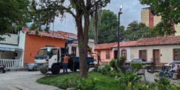 Mérida | Plan de Iluminación y Recuperación de Plazas ejecuta Alcaldía de Libertador