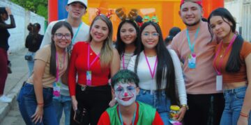 Sonrisas en Navidad celebró con niños en El Dividive