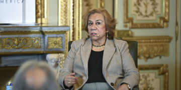 Colombia expresa «profunda preocupación» ante advertencia de Trump y pide unidad regional