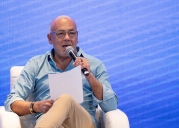 Jorge Rodríguez dice que con «certeza» Venezuela luchará ante eventual agresión