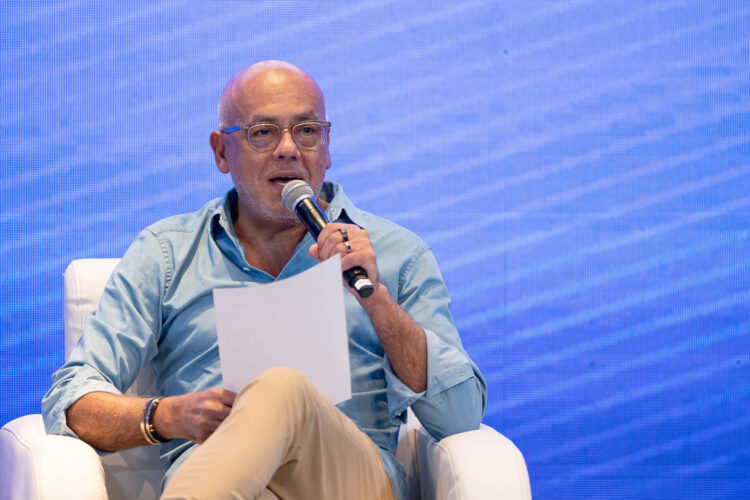 Foto de archivo del jefe negociador del Gobierno de Venezuela, Jorge Rodríguez. EFE/ Ronald Pena R