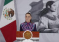 La presidenta de México anuncia un aumento del 13 % en el salario mínimo para 2026