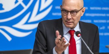 Alto comisionado de Derechos Humanos pide desescalada en tensiones entre EEUU y Venezuela