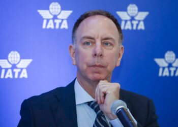 IATA ve «delicada» la situación de cancelación de vuelos a Venezuela y promueve el diálogo