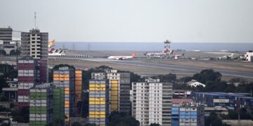 El INAC impone nuevas restricciones aéreas: se prohíben los vuelos comerciales en varias zonas