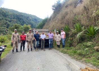 Comunidad restablece el paso a La Laguna de Los Cedros