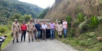 Comunidad restablece el paso a La Laguna de Los Cedros