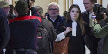 Fiscalía pide tres años de cárcel para el exsenador acusado de sumisión química a diputada