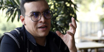 El cantante colombiano de música popular Yeison Jiménez fallece en accidente de avioneta