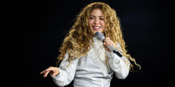 Shakira rompe el récord Guinness a la gira latina más exitosa y desbanca a Luis Miguel