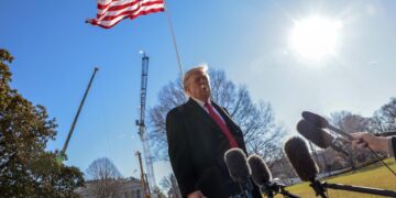 Trump suspende la emisión de visados para 75 países, incluidos Brasil, Colombia y Rusia