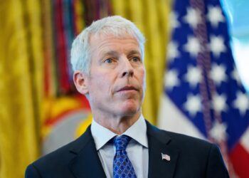 EE.UU. advierte que controlará la venta de petróleo de Venezuela por tiempo «indefinido»