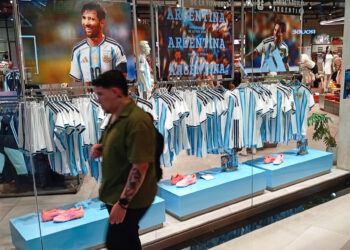 Los hinchas argentinos y su gran desafío económico de viajar al Mundial 2026