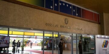 CNE suspendió temporalmente la creación de partidos políticos