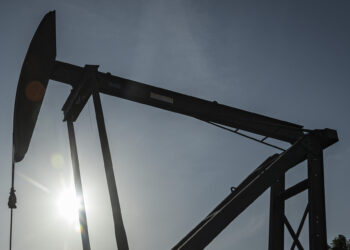 La crisis en Venezuela abre una vía para que India sustituya el petróleo ruso sancionado