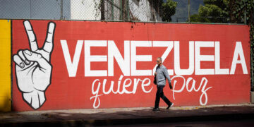 Provea pide que se permita el regreso al país de opositores exiliados