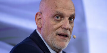 Tebas insiste en jugar en Miami: El sindicato tendría que poner a LaLiga una alfombra roja