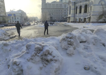 Rusia daña aún más el sistema energético ucraniano con temperaturas a 15 grados bajo cero
