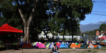 Familias de presos políticos desesperadas ante expectativa de excarcelación en Venezuela