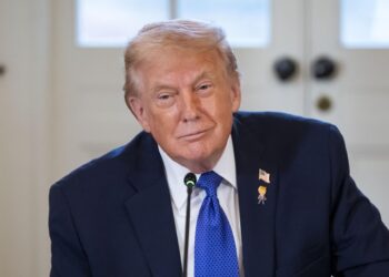 Trump insta a los presos liberados en Venezuela a no olvidar la intervención de EEUU