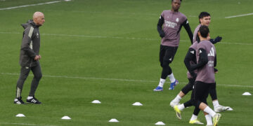 Arbeloa toma el mando del primer equipo con Pintus de vuelta