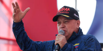 Cabello dice que «hasta ahora» son cien los fallecidos en el ataque de EE.UU. a Venezuela