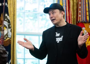 Elon Musk proporciona internet gratis a Irán a través de su satélite Starlink