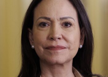 María Corina Machado pide una «transición real» en Venezuela tras reunirse con Marco Rubio