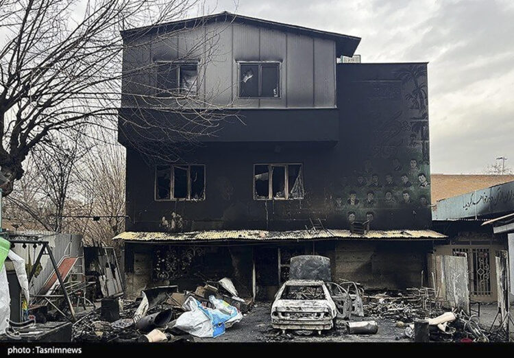 TEHERÁN, 11/01/2026.- Fotografía facilitada por la agencia iraní Tasnim, agencia de noticias progubernamental, que muestra los destrozos tras las protestas contra el gobierno en Teherán. EFE/ Tasnim