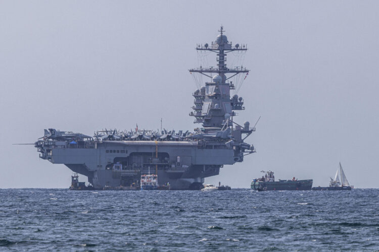 Fotografía de archivo del 3 de octubre de 2025 del portaviones nuclear estadounidense USS Gerald R. Ford en Palma (España). EFE/ Cati Cladera