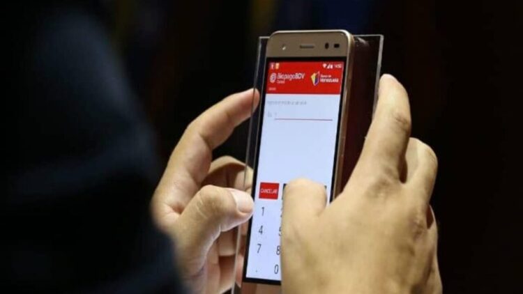 El pago móvil comenzó a utilizarse en Venezuela en la segunda quincena de octubre de 2017, en un contexto marcado por la inflación acelerada y la escasez de efectivo | Foto Archivo