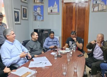 Mantienen pago móvil en transporte público de Mérida tras reunión con municipios
