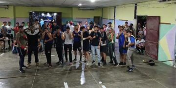 La escuela «Guantes de Oro del Dividive» inicia el 2026 con gran espectáculo boxístico