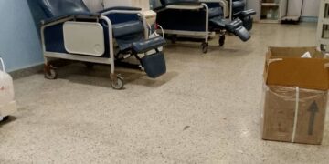 Seis máquinas de hemodiálisis dañadas ponen en jaque a 93 pacientes renales en el Hospital del IVSS de La Beatriz