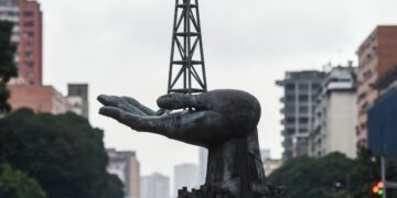 Asamblea Nacional avanza en la reforma de la Ley de Hidrocarburos para atraer inversión