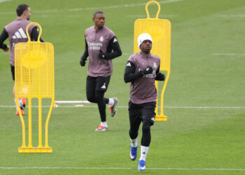 El Real Madrid prepara el derbi de la Supercopa sin Mbappé