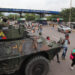La frontera de Colombia y Venezuela sigue a su ritmo, pendiente de las noticias de Caracas