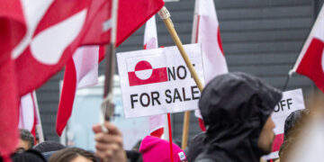 Groenlandia no cree en invasión militar de EEUU, pero no excluye ningún escenario