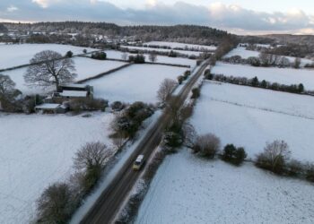 Alerta naranja en el Reino Unido por frío y nieve