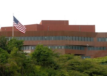 Departamento de Estado confirma planes para reabrir embajada en Venezuela