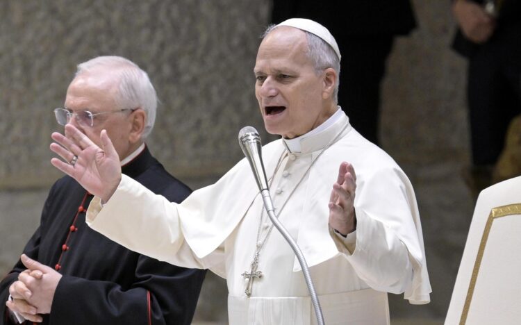 El papa León XIV encabeza la audiencia general semanal en el Aula Pablo VI de la Ciudad del Vaticano, el 28 de enero de 2026. EFE/EPA/RICCARDO ANTIMIANI