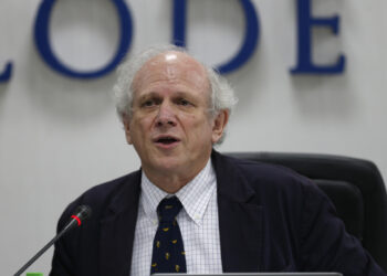 Análisis | Venezuela: tras «el golpe de efecto» de Trump «ahora viene lo más difícil», según experto