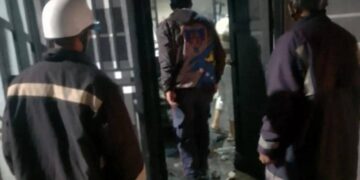 Bomberos acudieron al incendio de una vivienda en La Sabanita