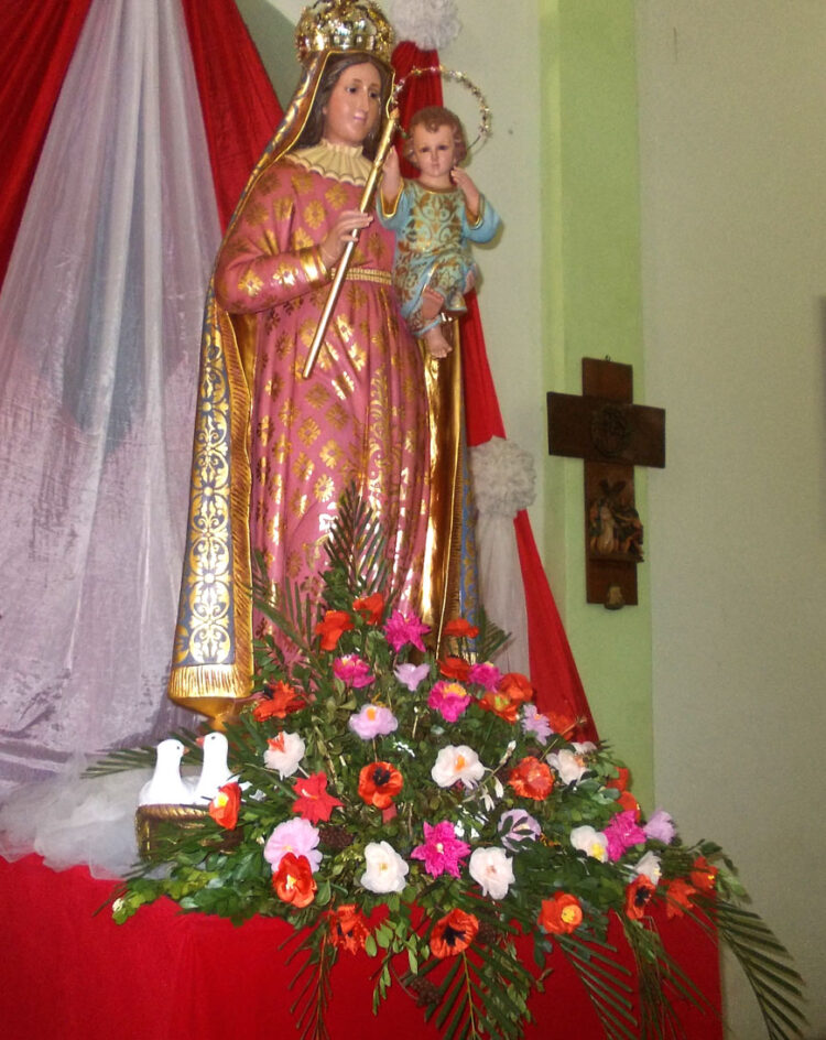 Virgen de la Candelaria Coopatrona de la parroquia San Juan Bautista.