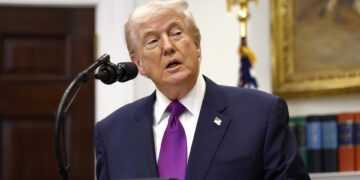 Un juez ordena a Trump el regreso a EE.UU. de venezolanos enviados a cárcel salvadoreña