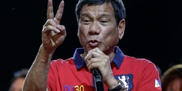 Fiscalía de CPI pide enviar a juicio a Duterte por crímenes de lesa humanidad en Filipinas