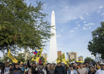 En Maracaibo activistas políticos exigen la liberación del dirigente Juan Pablo Guanipa