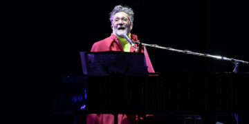 Fito Páez, pieza clave de la música argentina, ofrece el show más emotivo del Cosquín Rock