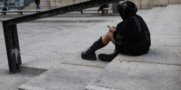 A más uso de las redes sociales mayor aislamiento, constata un estudio con jóvenes