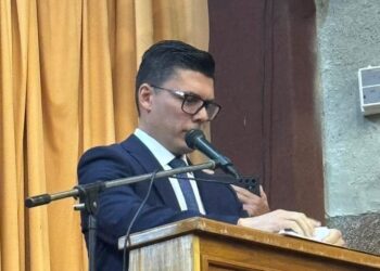 Apula exige incluir la restitución inmediata del salario docente en la agenda de transformación nacional